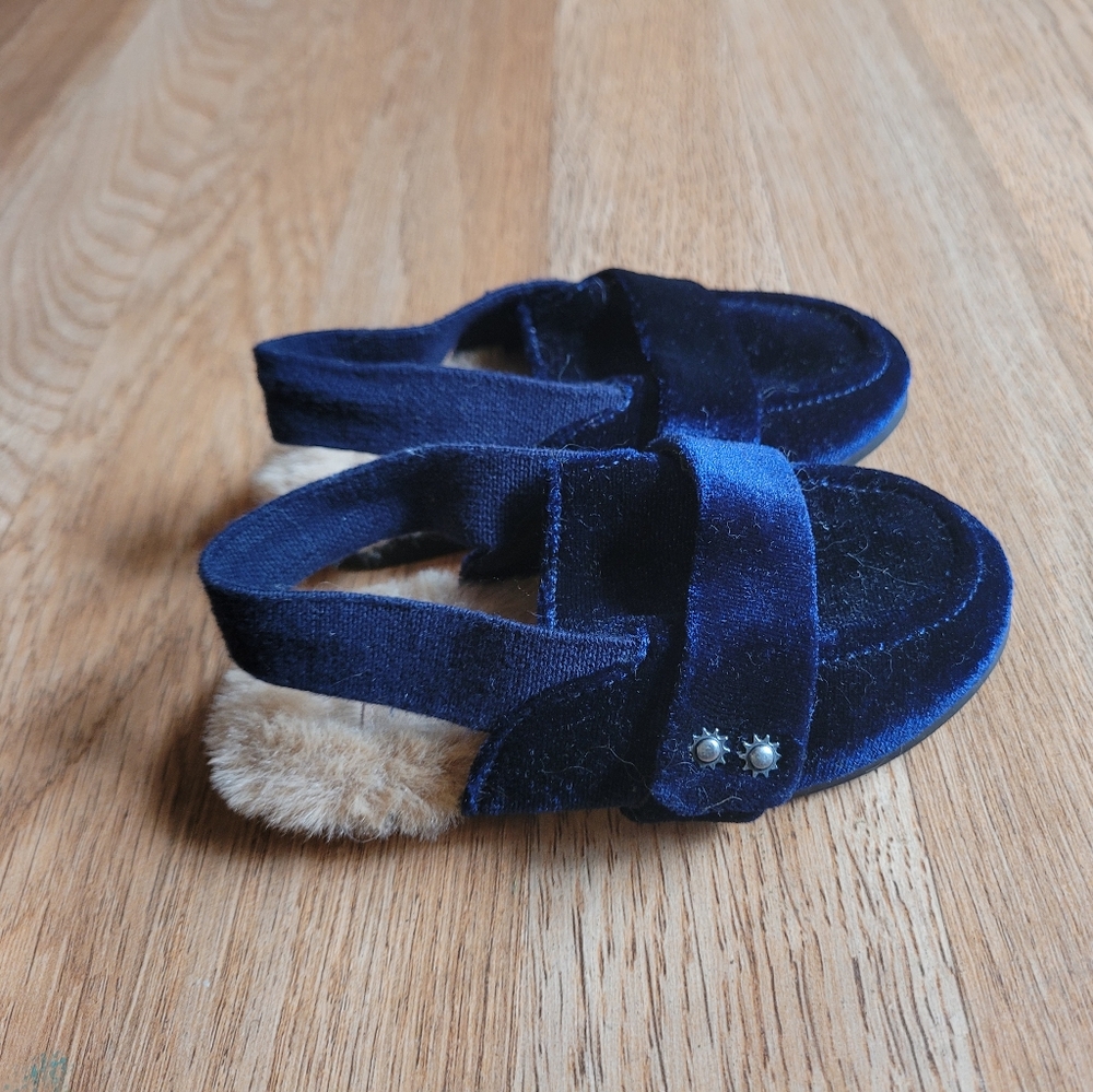 Zara baby velvet mules